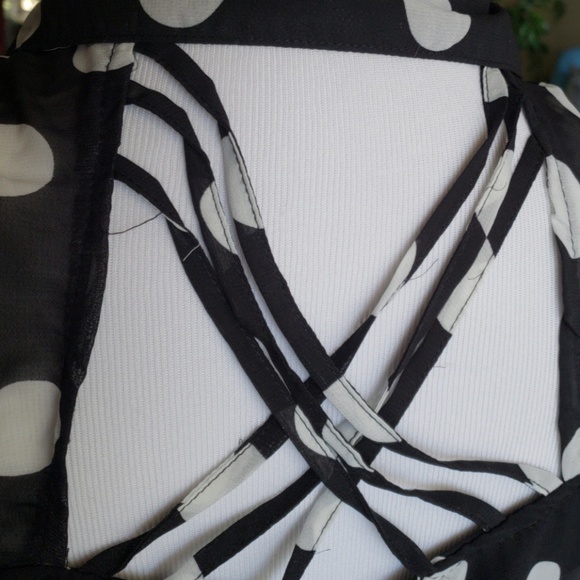 Top - Picture 3 of 4